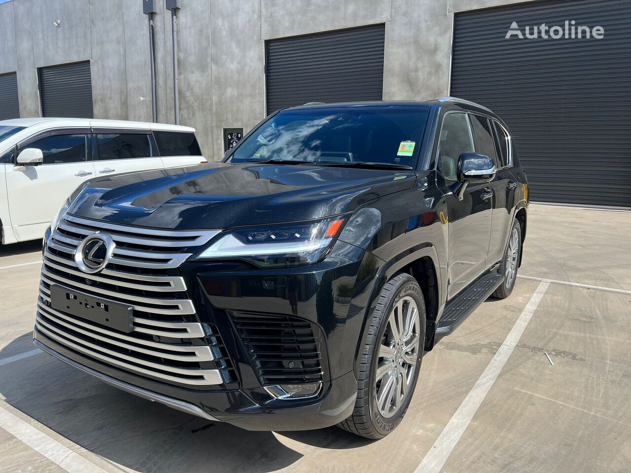 внедорожник Lexus LX600 4 Seater 2023 RHD