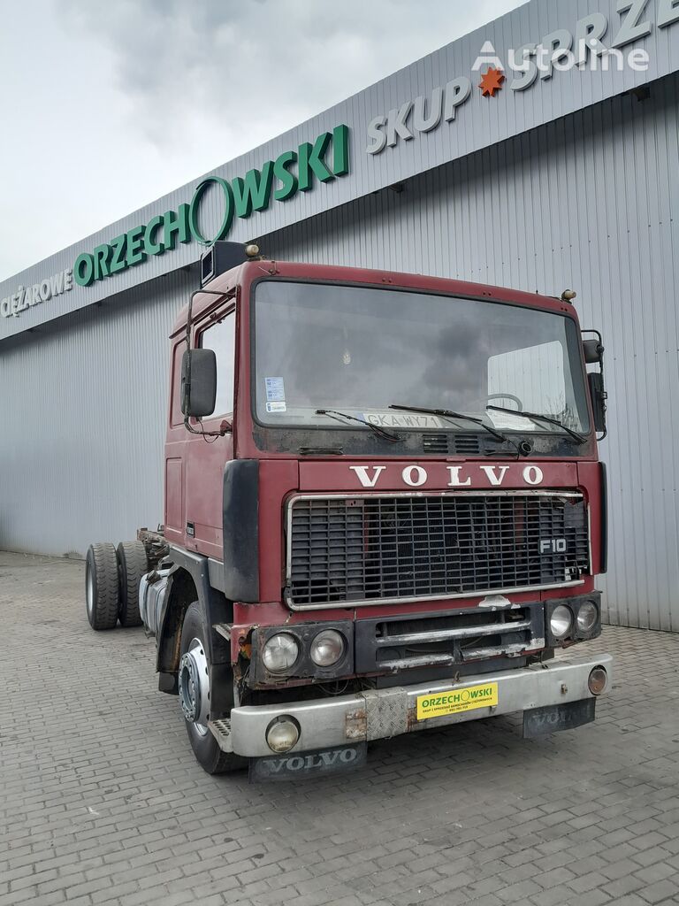 грузовик шасси Volvo F10