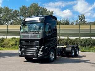 новый грузовик шасси Volvo FH 540 6x4 LogLift EPSILON