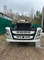 бампер Nose cut 84210166 для тягача Volvo FH4